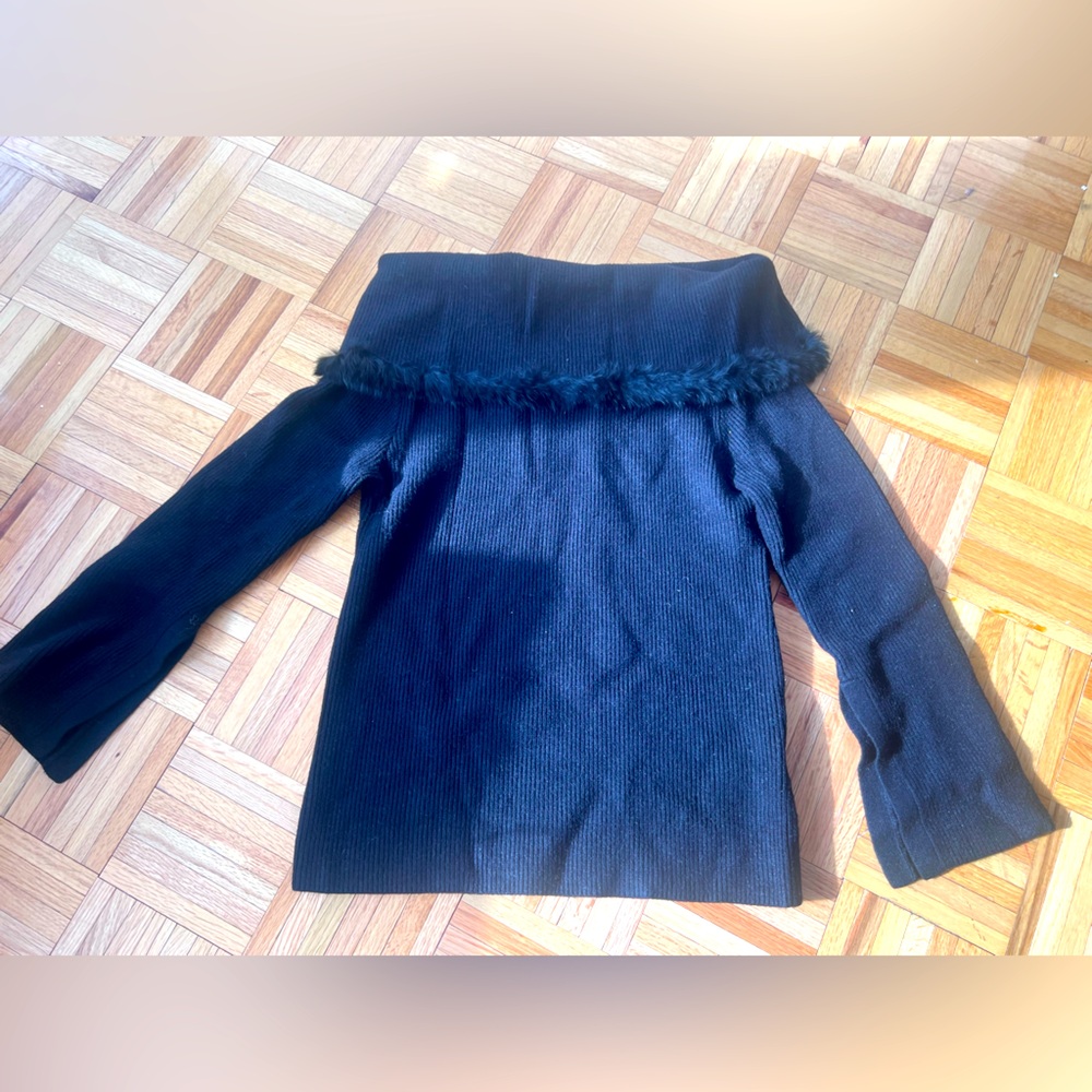 Love Token Off Shoulder Fur Trim Sweater - Black